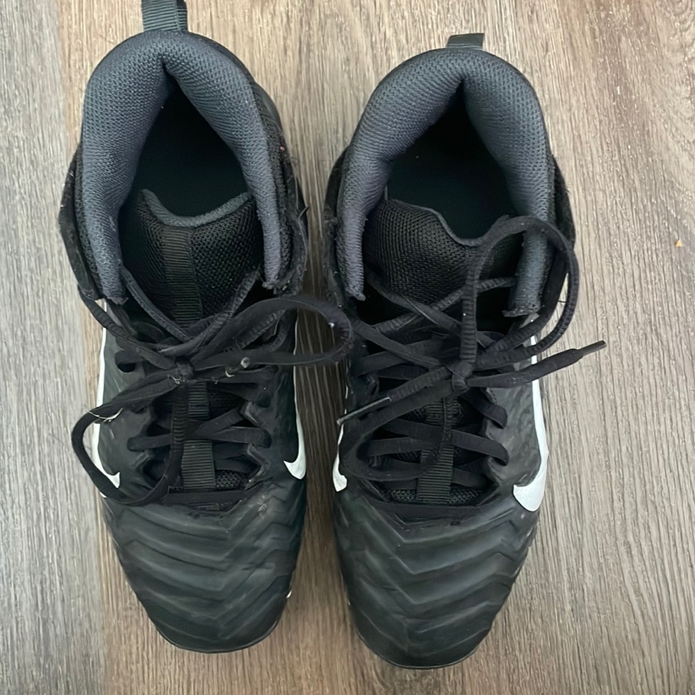 Black Nike Football cleats size 4Y